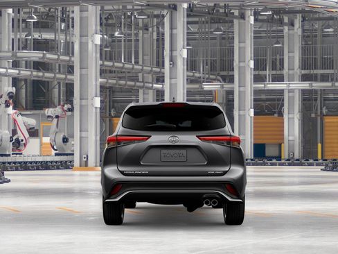New 2026 Toyota Highlander XSE AWD/4WD image 8