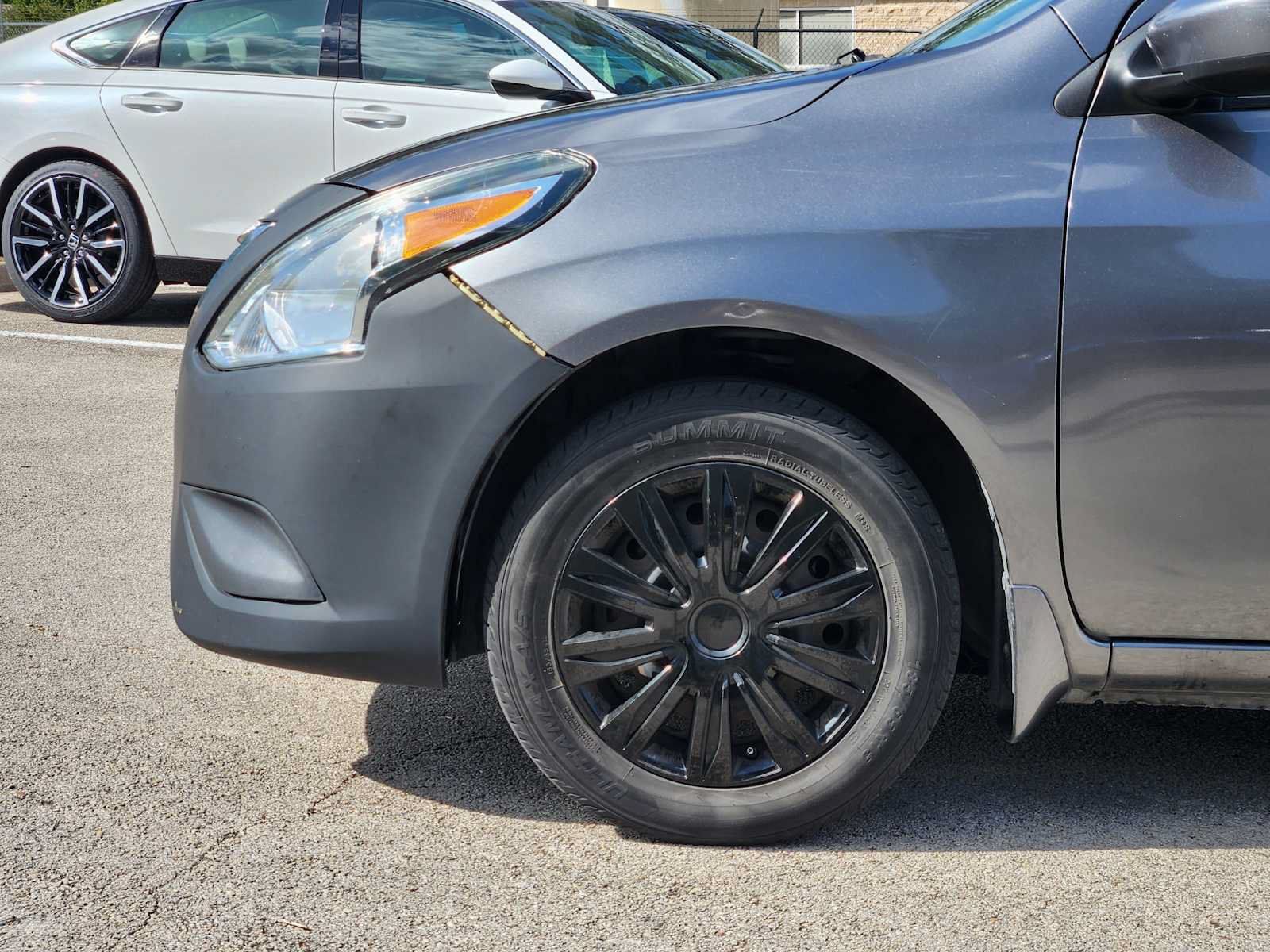 Used 2016 Nissan Versa S Plus FWD image 8