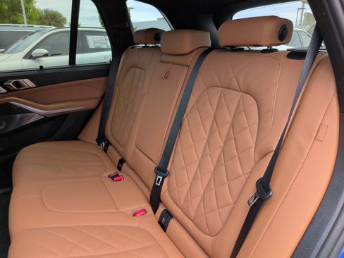 Used 2024 BMW X5 M60i w/ Executive Package image 35
