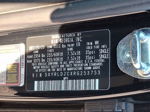 Used 2024 Kia Sorento S image 26