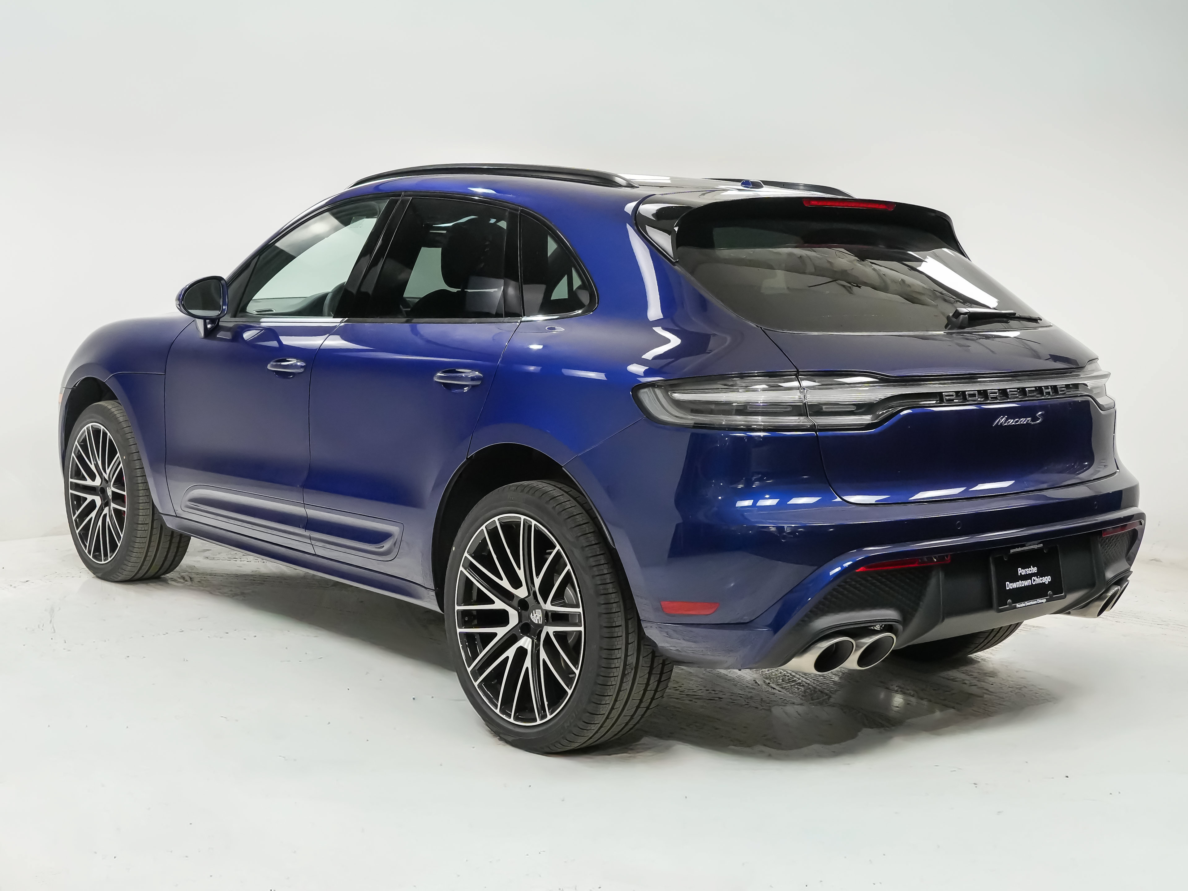 Certified 2026 Porsche Macan S AWD/4WD image 3