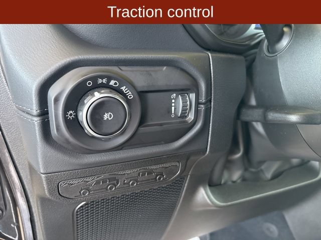 New 2026 Jeep Wrangler Unlimited Sahara w/ Whitecap Package AWD/4WD image 18