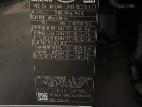 New 2026 Land Rover Defender 130 X-Dynamic SE AWD/4WD image 23