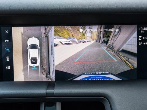 Used 2024 Porsche Taycan w/ Premium Package image 18