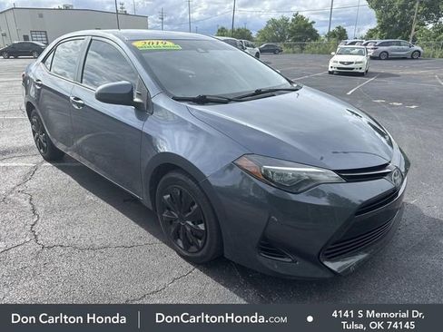 Used 2019 Toyota Corolla LE FWD image 1