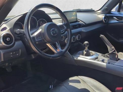 Used 2016 MAZDA MX-5 Miata Grand Touring RWD image 9