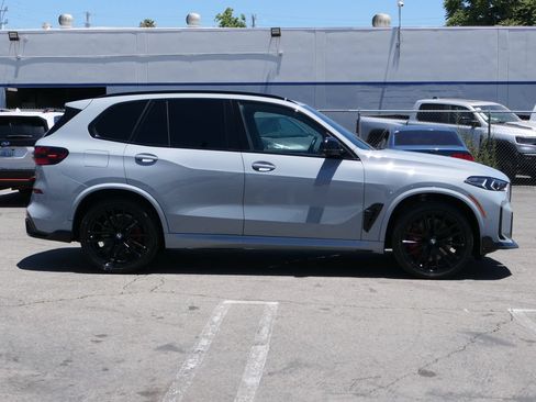 Used 2025 BMW X5 M60i w/ Parking Assistance Package AWD/4WD image 2