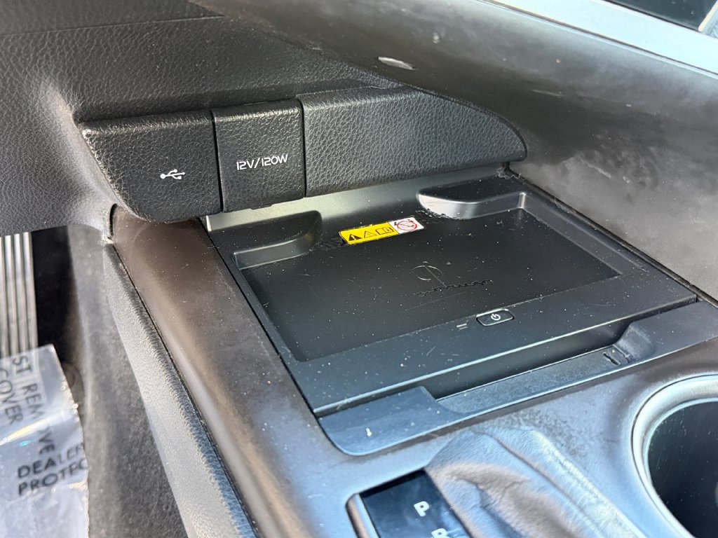 Used 2023 Toyota Camry XSE FWD image 24