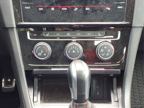 Used 2021 Volkswagen GTI SE FWD image 14