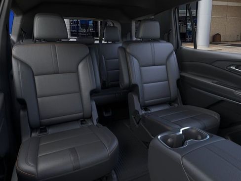 New 2026 Chevrolet Traverse High Country w/ LPO, Floor Liner Package FWD image 17