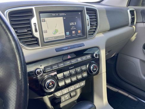 Used 2017 Kia Sportage SX image 22