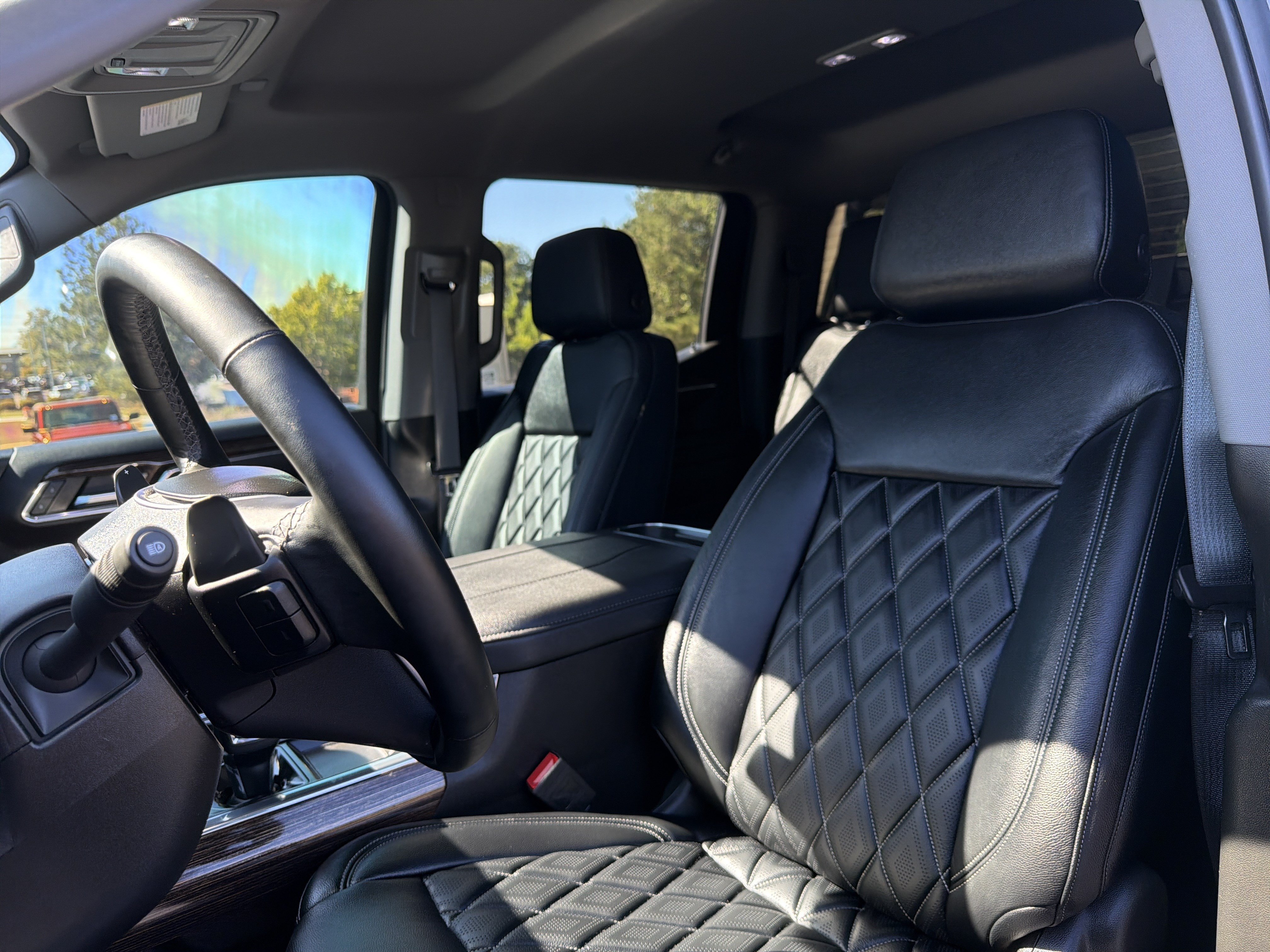 Used 2024 GMC Sierra 1500 Elevation w/ LPO, Elevation Black Package AWD/4WD image 7