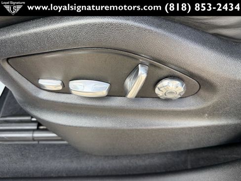 Used 2019 Porsche Cayenne S image 24