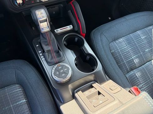 New 2026 Ford Bronco Heritage Edition AWD/4WD image 31