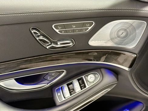 Used 2015 Mercedes-Benz S 550 4MATIC Sedan image 17