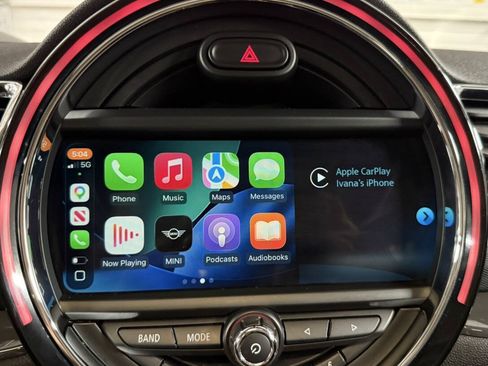 Used 2018 MINI Cooper Clubman FWD image 17