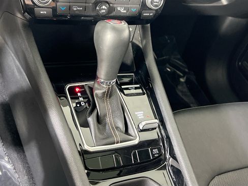Used 2022 Jeep Compass Limited w/ Sun and Sound Group AWD/4WD image 16