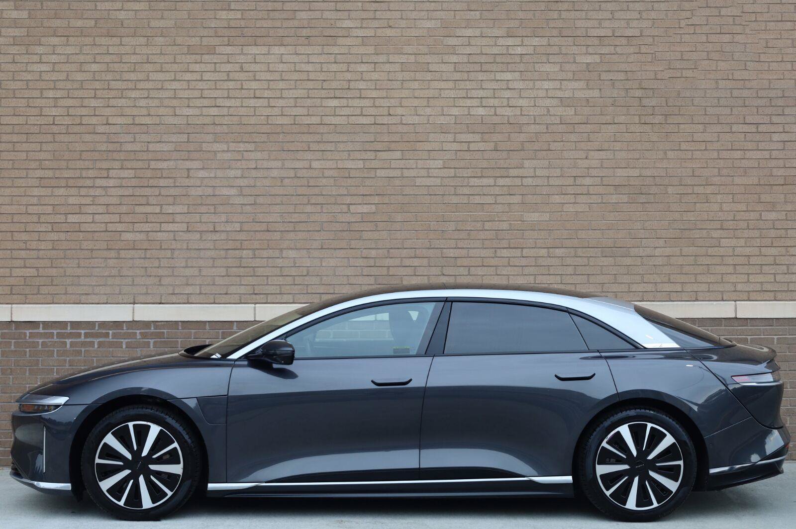 Used 2025 Lucid Air Touring AWD/4WD image 3