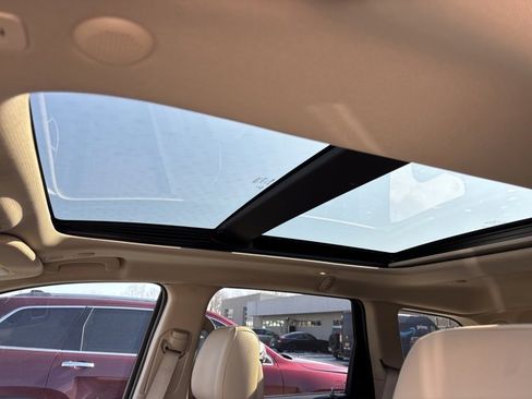 Used 2020 Jeep Grand Cherokee Limited w/ Luxury Group II image 17