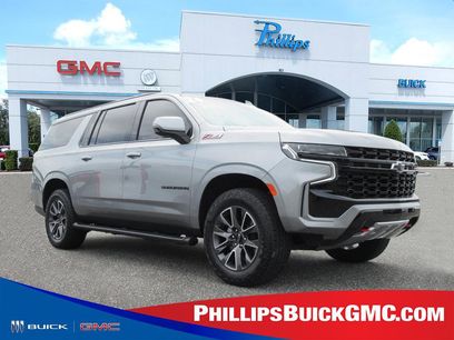 Used 2024 Chevrolet Suburban Z71 w/ Luxury Package