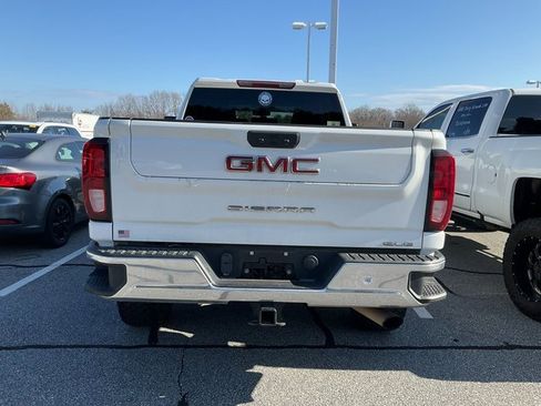 Used 2022 GMC Sierra 2500 SLE w/ SLE Convenience Package image 5