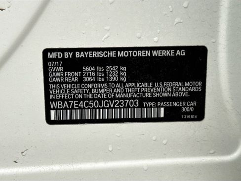 Used 2018 BMW 740i xDrive image 33