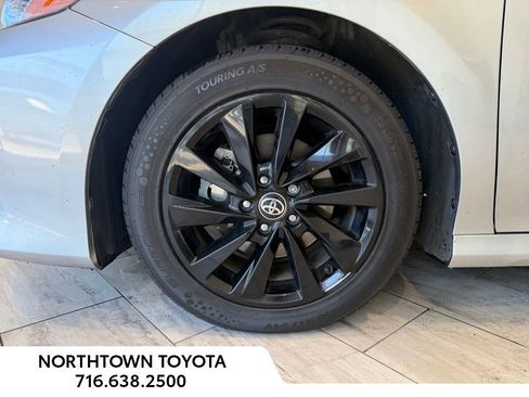 Used 2021 Toyota Camry LE w/ Convenience Package FWD image 10
