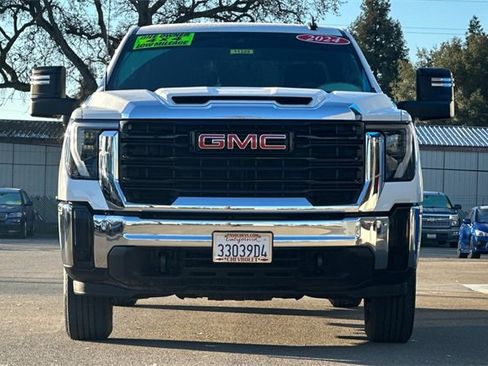 Used 2024 GMC Sierra 2500 Pro w/ Convenience Package image 12