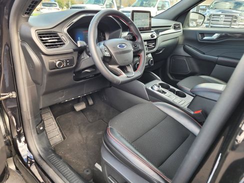 Used 2025 Ford Escape ST-Line image 11