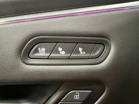 Used 2024 Cadillac Escalade Premium Luxury w/ LPO, Floor Liner Package AWD/4WD image 32