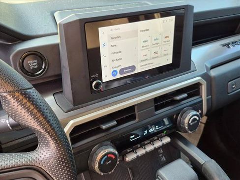 Used 2025 Toyota Tacoma SR5 RWD image 11