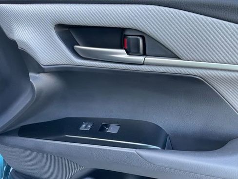 Used 2025 Toyota Camry SE w/ Multimedia Upgrade Package FWD image 19
