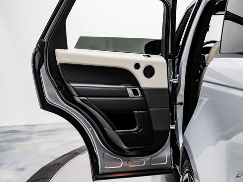 Used 2021 Land Rover Range Rover Sport HST image 82