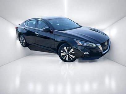 Used 2019 Nissan Altima 2.5 SV