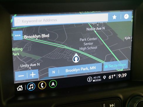 Used 2024 GMC Terrain Denali image 29