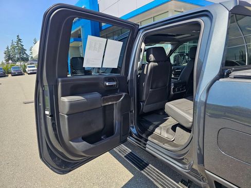 Used 2022 GMC Sierra 2500 Denali w/ Denali Ultimate Package AWD/4WD image 14