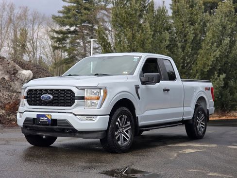 Used 2022 Ford F150 XL w/ STX Appearance Package image 4