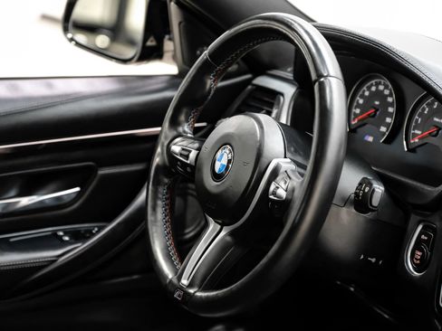 Used 2015 BMW M4 Coupe image 18