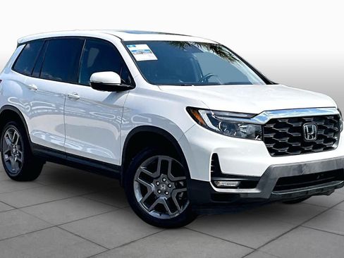 Used 2023 Honda Passport EX-L image 3