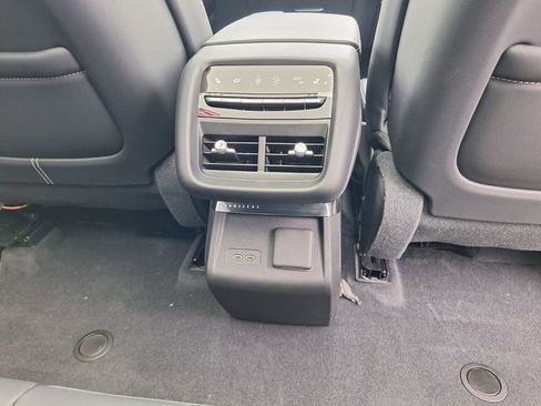 New 2026 Cadillac Lyriq V image 28