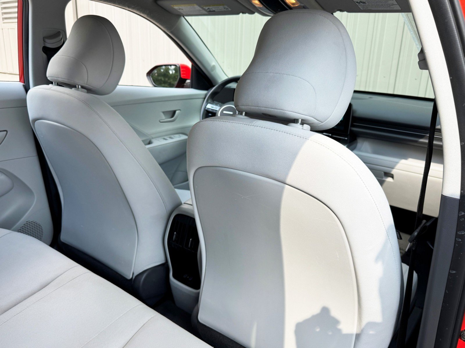 Used 2024 Hyundai Kona SEL FWD image 32