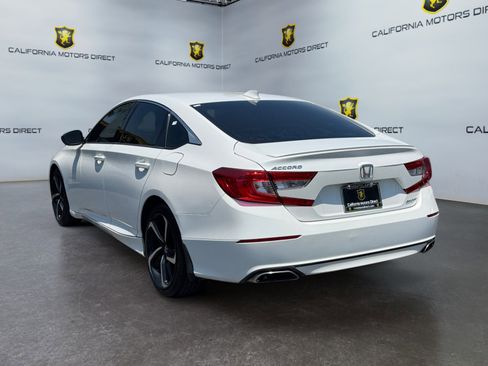 Used 2018 Honda Accord Sport image 3