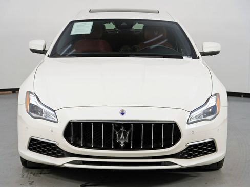 Used 2019 Maserati Quattroporte S GranLusso RWD image 46