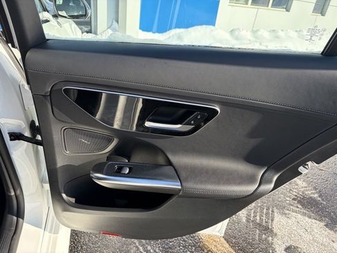 Used 2022 Mercedes-Benz C 300 C 300 w/ AMG Line w/ Night Package image 19