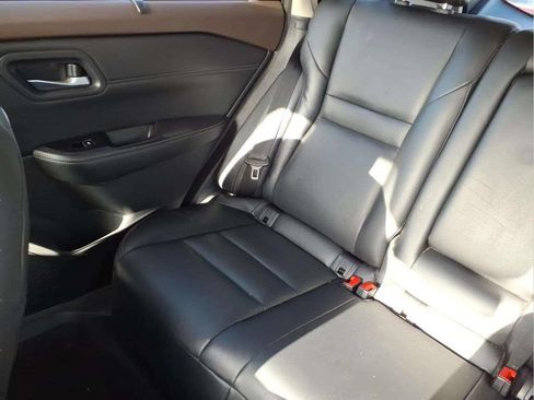Used 2023 Nissan Rogue SL w/ SL Premium Package FWD image 15