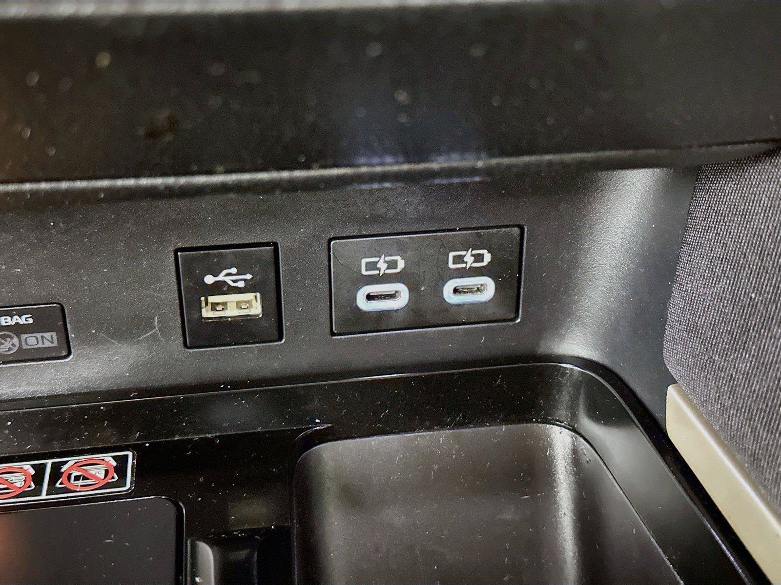 Used 2025 Toyota Camry LE FWD image 30