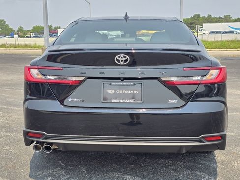 New 2026 Toyota Camry SE FWD image 13