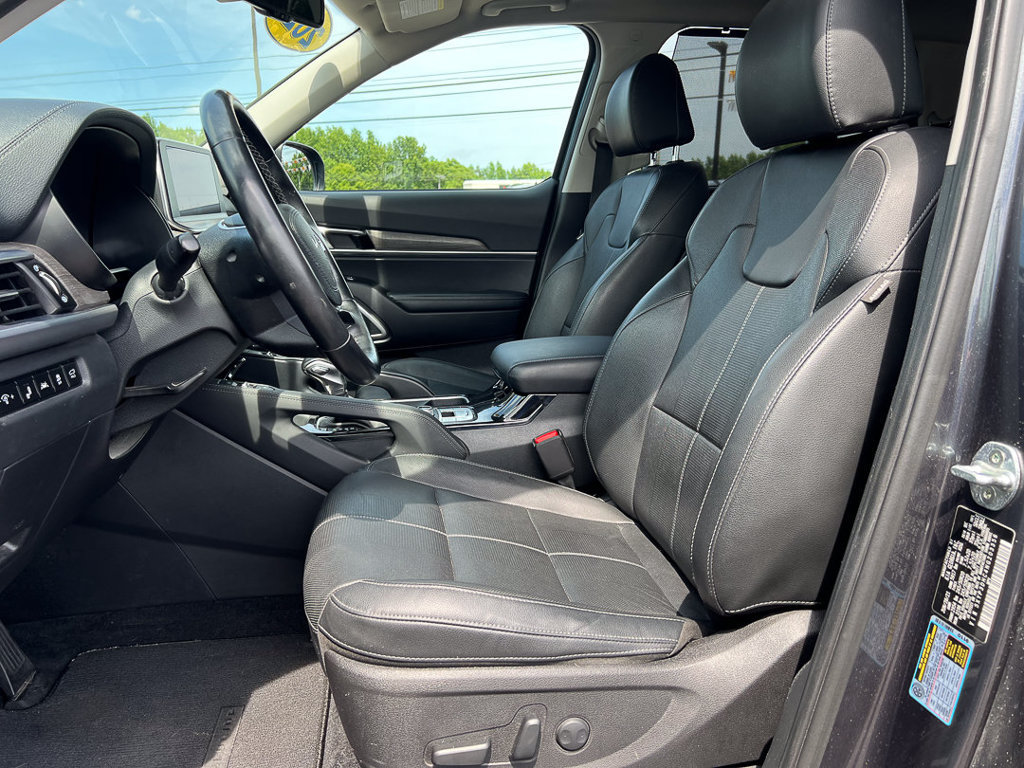 Used 2022 Kia Telluride EX w/ EX Premium Package AWD/4WD image 15