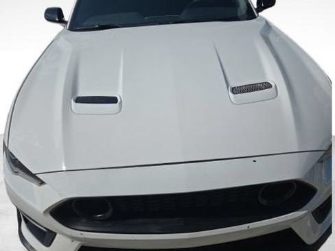 Used 2021 Ford Mustang GT w/ Equipment Group 301A RWD image 3