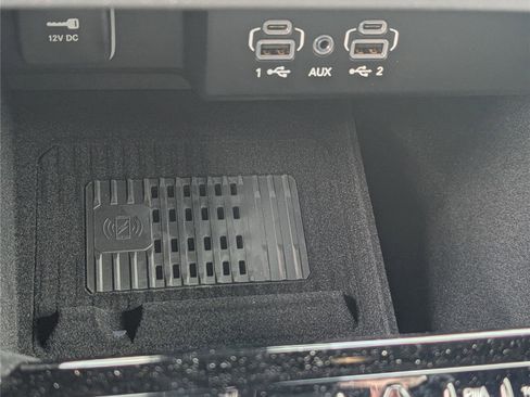 New 2026 Jeep Grand Wagoneer Limited image 25